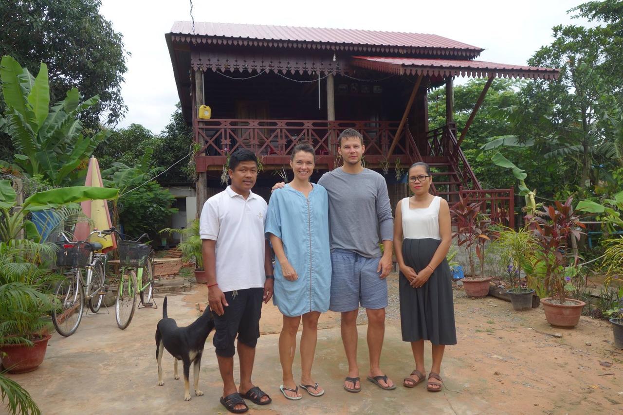 Authentic Cambodian Angkor Cottage Siem Reap Exterior photo